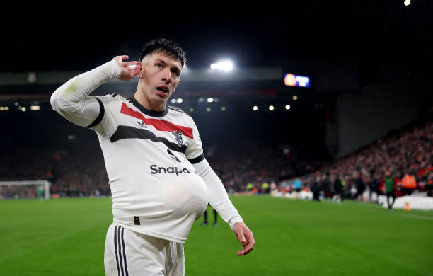 Man United hold Liverpool to 2-2 draw in stellar performance against bitter rivals at Anfield